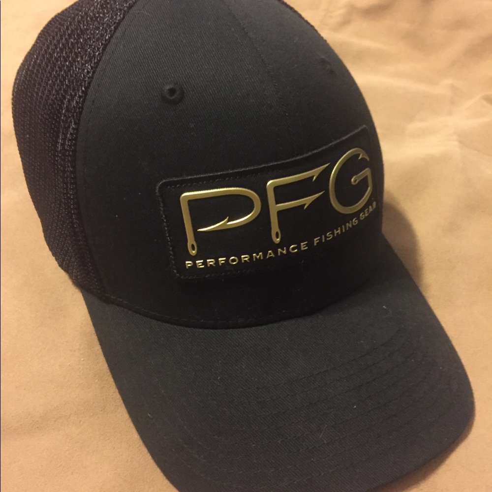 Columbia PFG fishing hat